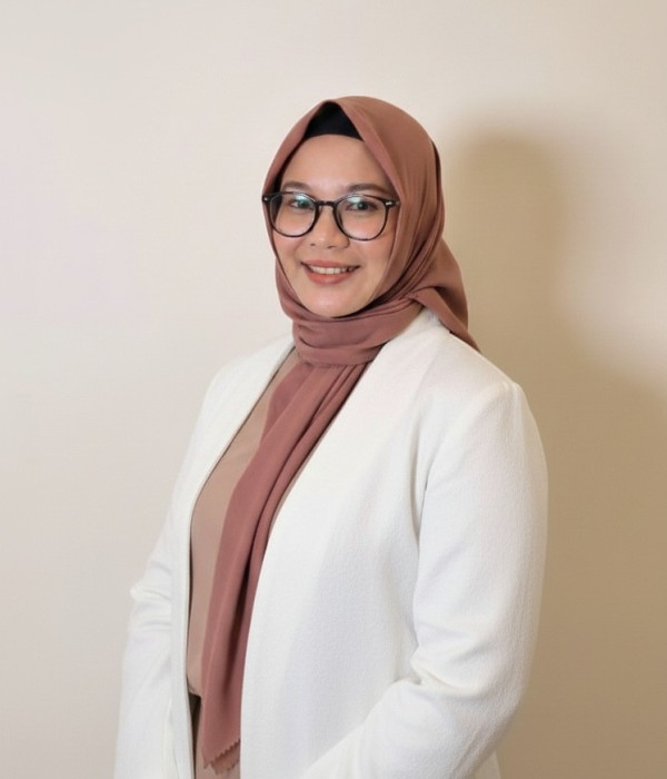 Lian Vanessa, M.Psi, Psikolog